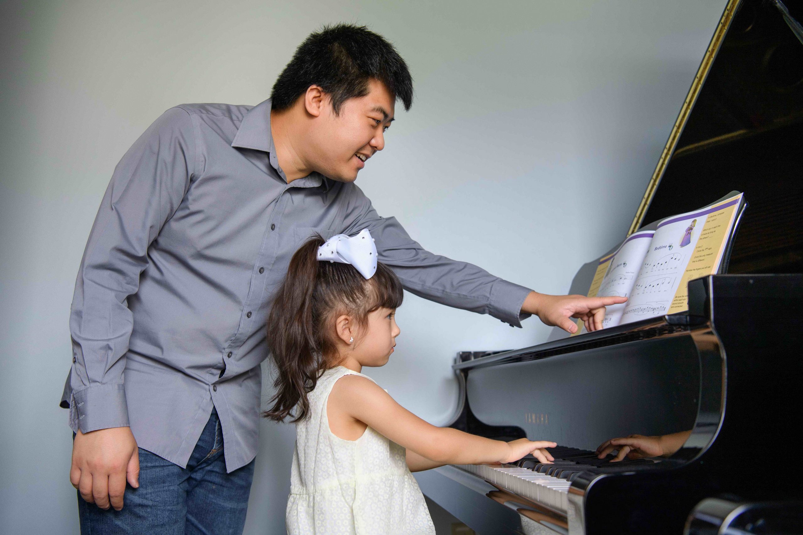 Preschool piano lesson